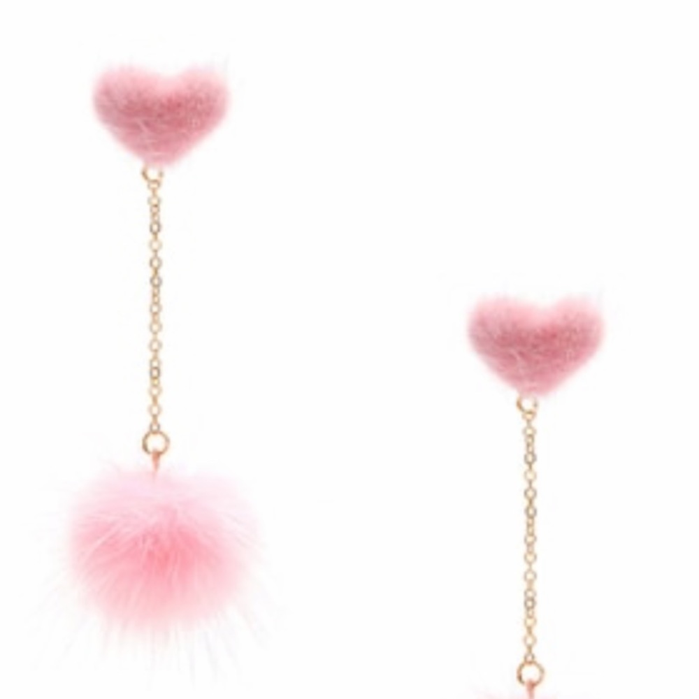 heart 💗 Pom Pom earrings - Picture 1 of 4